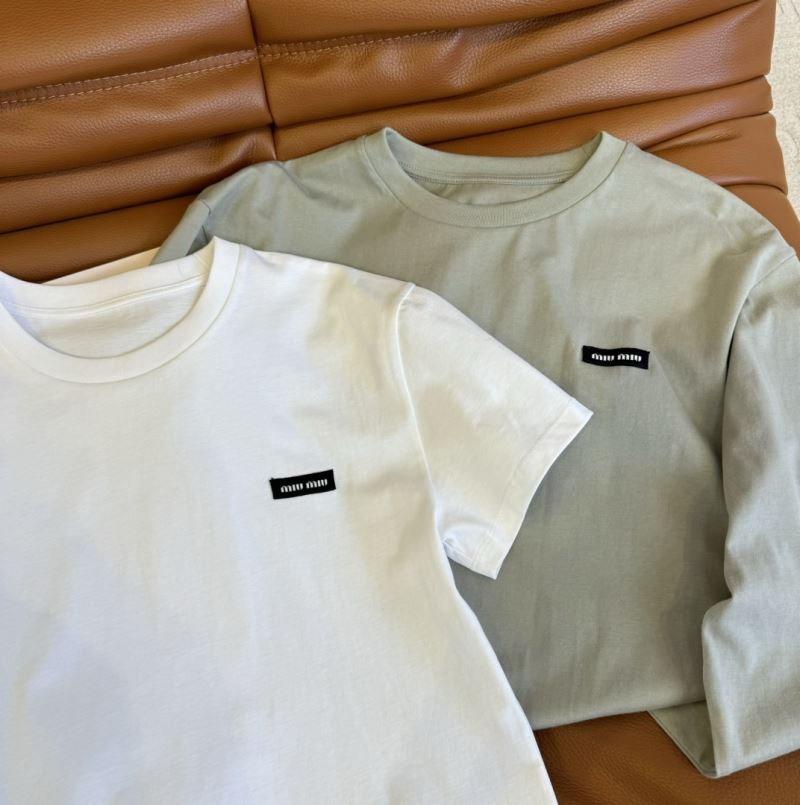 Unclassified Brand T-Shirts